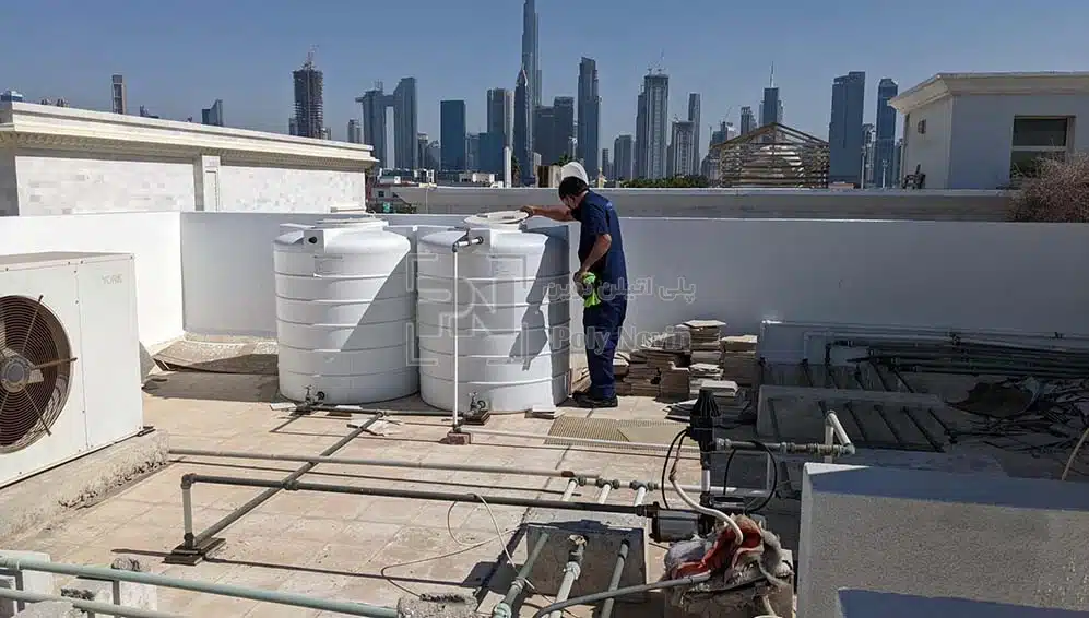 کنترل نور و دمای محیط